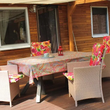 Freistehender Am Holiday home *